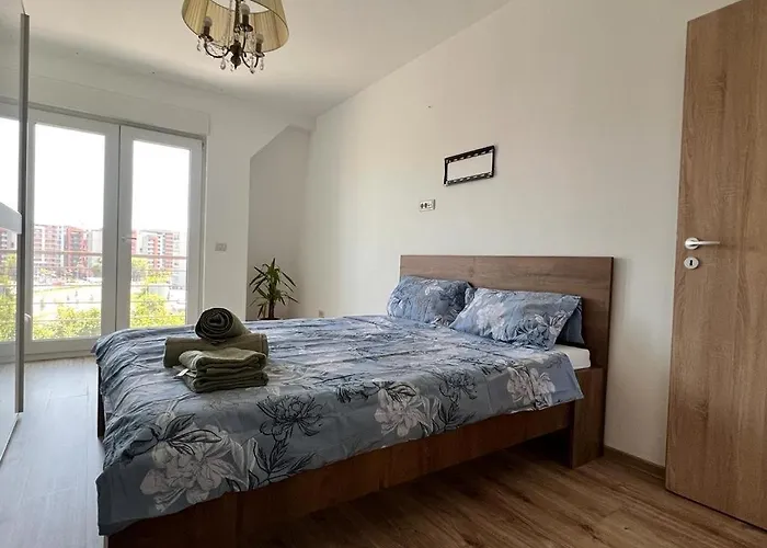 Prime Getaway : 3 Appartement Timişoara